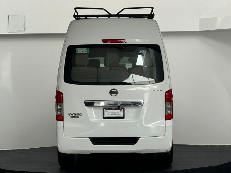 Nissan Urvan NV350 Pasajeros 4 pts. TM5, a/ac., VE, CD, 12 pas. 2016